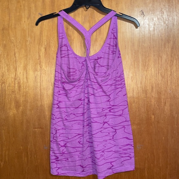 •OLD NAVY•BUNDLE OF 3-ACTIVEWEAR TANK TOPS SIZE S-M EUC - Picture 12 of 14